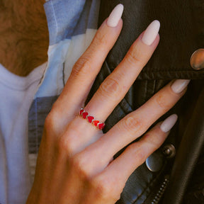 LOVE HEARTS BAND RING