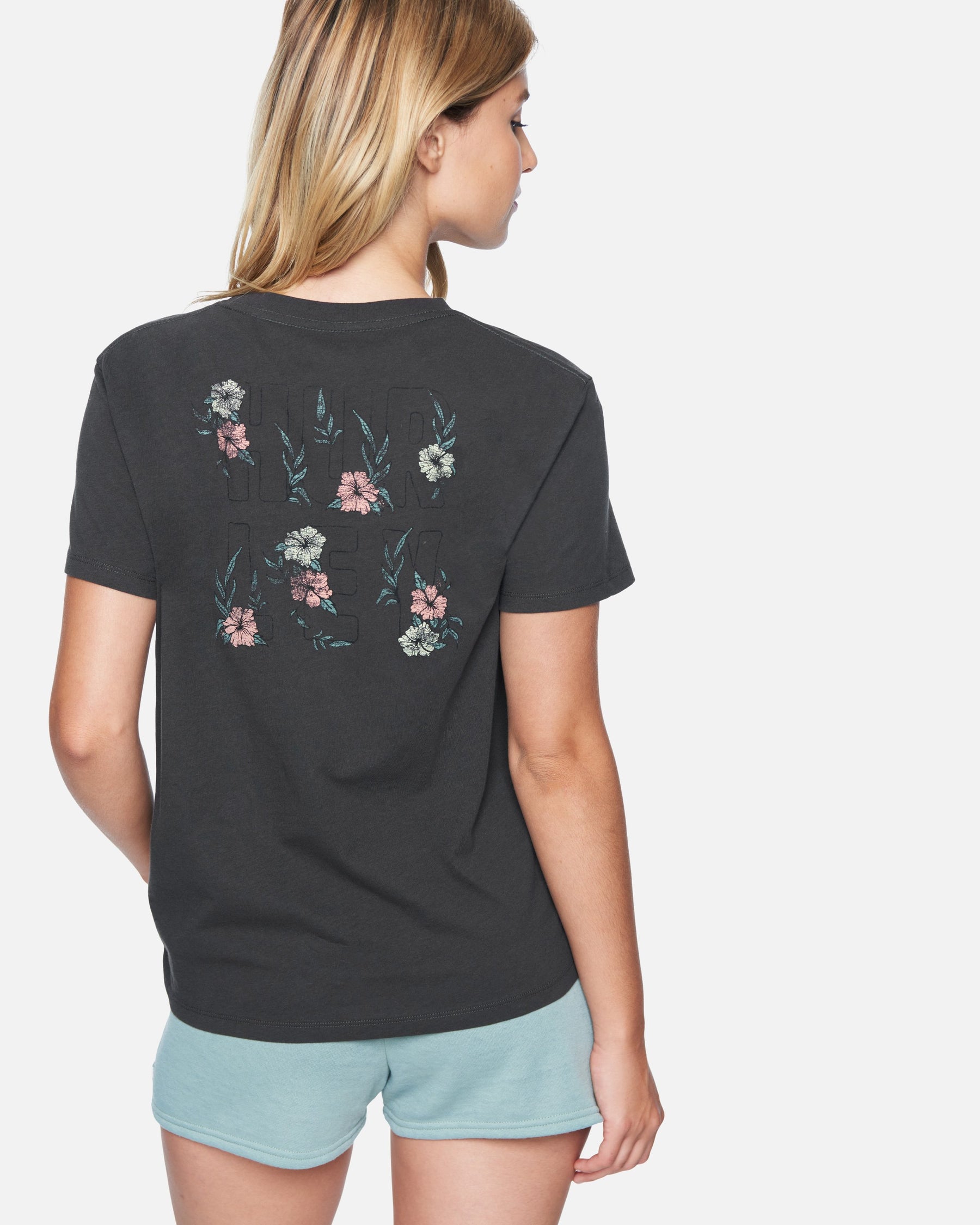 Merie Three Relaxed Girlfriend T-Shirt