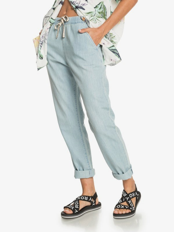 Slow Swell Beachy Beach Relaxed Fit Jeans (Light Blue)
